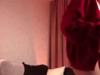 adelheid1 on CamSoda