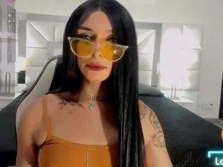 adharaamoon on CamSoda