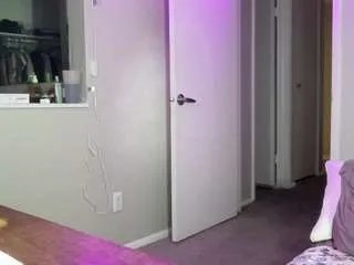 adrianeblake on CamSoda