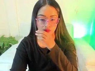 alisummer on CamSoda