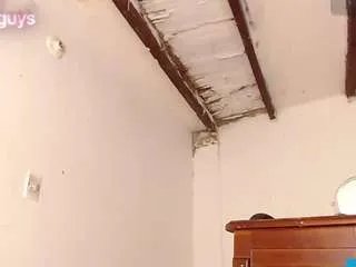 andreaxdoll on CamSoda