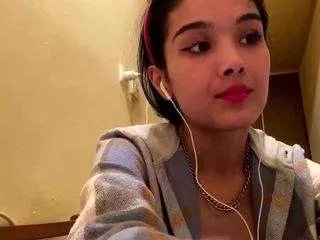 anglealexender on CamSoda