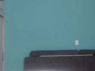 anthonelaaqueen on CamSoda