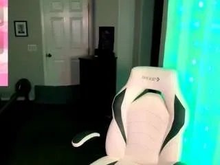 britteebee on CamSoda