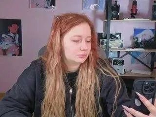 carolinawinter on CamSoda