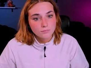 casey-meow on CamSoda