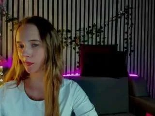 casey-sweeet — Golden Ticket Show: hot show (100 tokens per ticket)