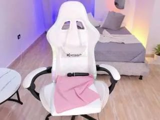 danielarson on CamSoda