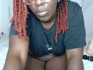 darkqween23 on CamSoda