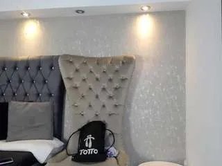 devora-sammer on CamSoda