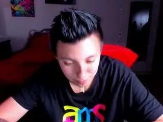 edwardtrans17 on CamSoda