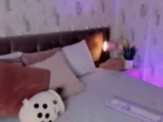 emyliesander on CamSoda