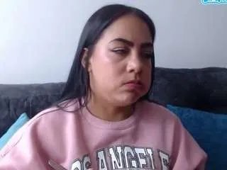 eva-candyy on CamSoda