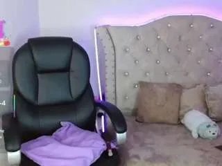 eva-walker on CamSoda