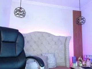 eva-walker on CamSoda