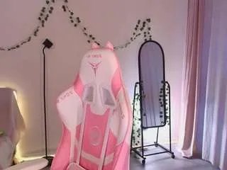 eva-william on CamSoda