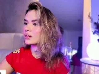 fernanda-c on CamSoda