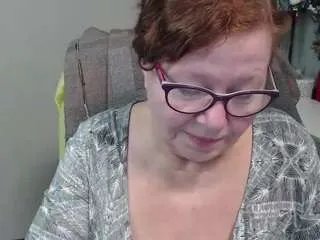 flirtyadele on CamSoda