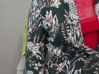 flirtyadele on CamSoda