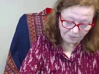 flirtyadele on CamSoda