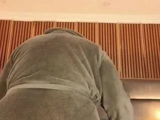 gianella-cox on CamSoda