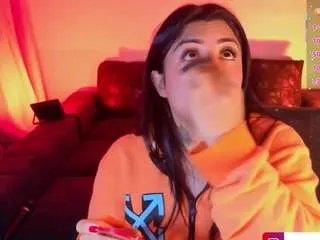 ivynaugthyqueen on CamSoda