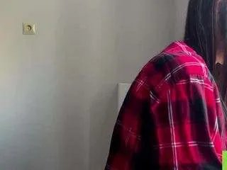 jadwigadeguzman on CamSoda