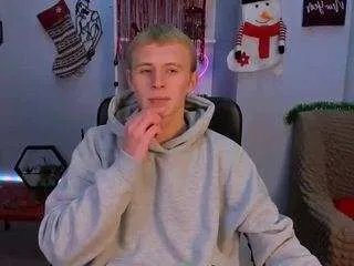 jason-dotori on CamSoda