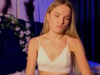 juleehamra on CamSoda