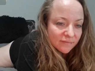 julimonroe on CamSoda