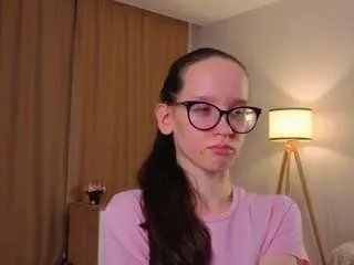 lynettebails on CamSoda