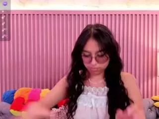 madyjackson on CamSoda