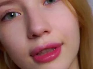 maebrowning on CamSoda