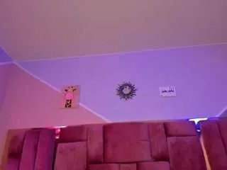 megan-stathan on CamSoda