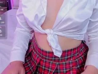 miaafarrel on CamSoda