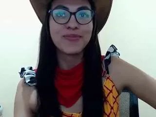 miss-adele on CamSoda