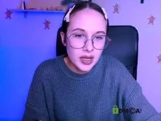 mona-cloud on CamSoda