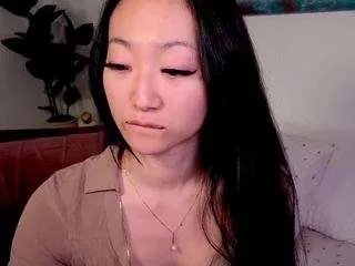 mysweetsofie on CamSoda