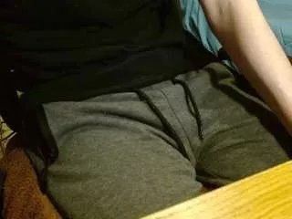 readytocome90 on CamSoda