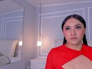 sofii-james on CamSoda