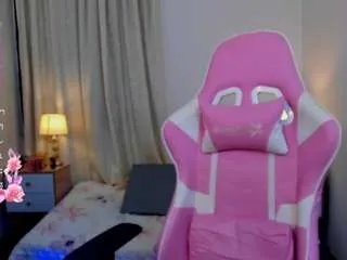 sofya-fh — Deep throat queen ready to SQUIRT HARD | Cum after cum while you control my toy - Vibes 4,10,11,33,42 [48 tokens remaining]