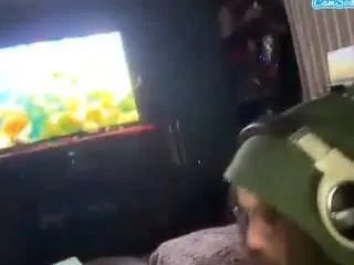 subdoll — collab in main chat to share the show x [3322 tokens remaining]