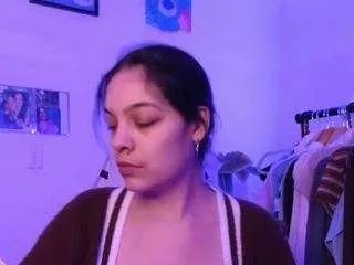 sweetlikeblu on CamSoda