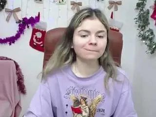 tinaredly on CamSoda