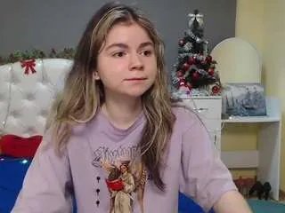 tinaredly on CamSoda