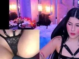 valentinagames on CamSoda