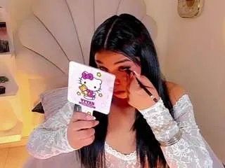 valentinamarinn on CamSoda