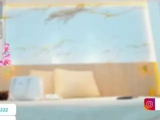 valirya-devote on CamSoda