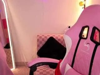 violet-ch on CamSoda