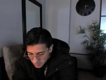 andyjoy_ on Chaturbate